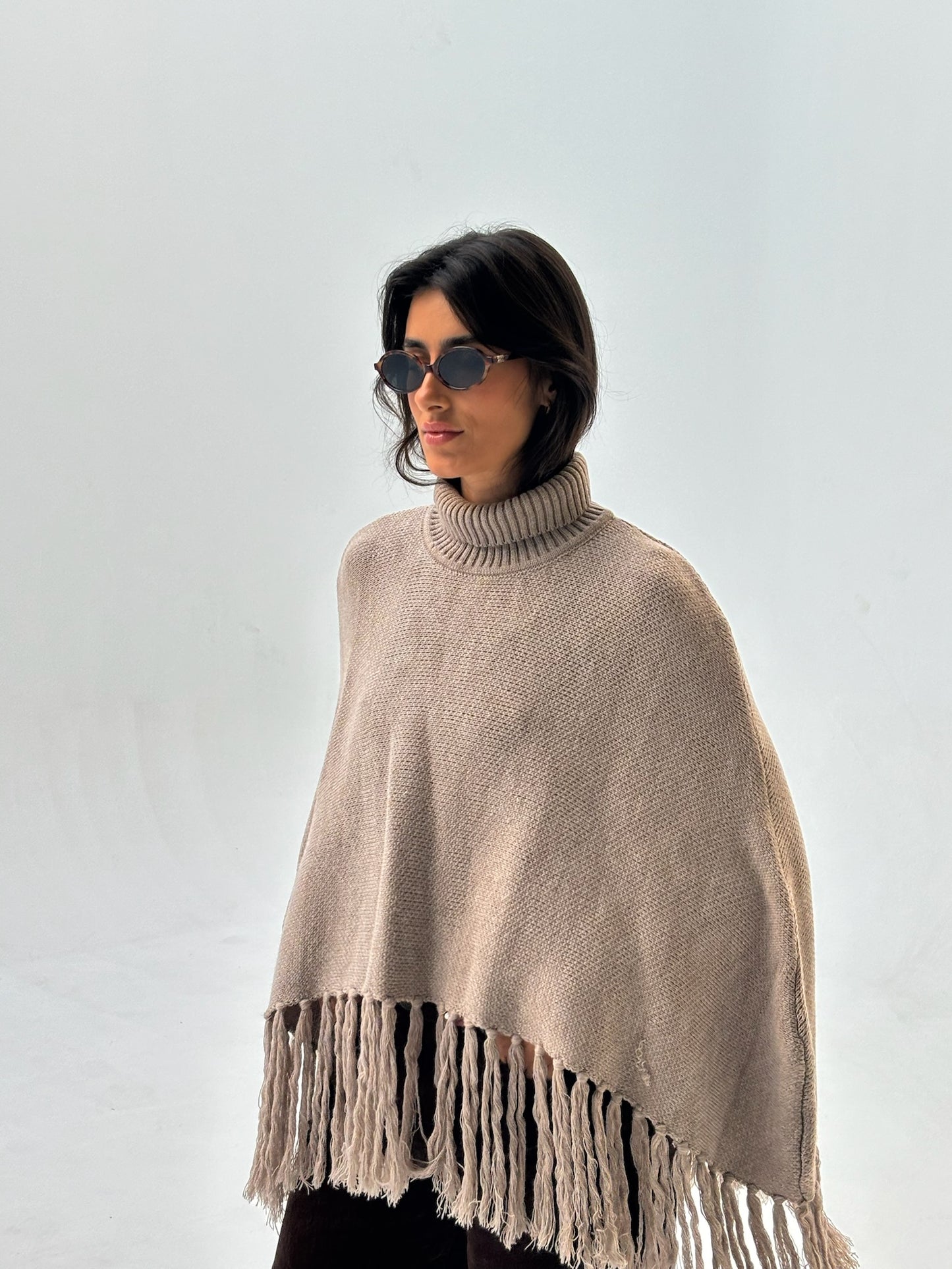 The Noomi Poncho - Beige