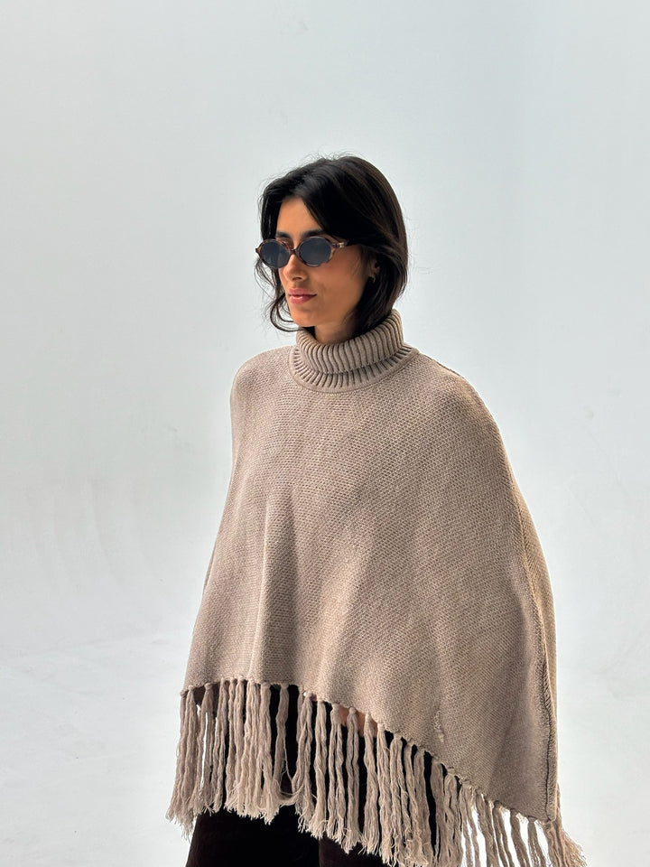 The Noomi Poncho - Beige